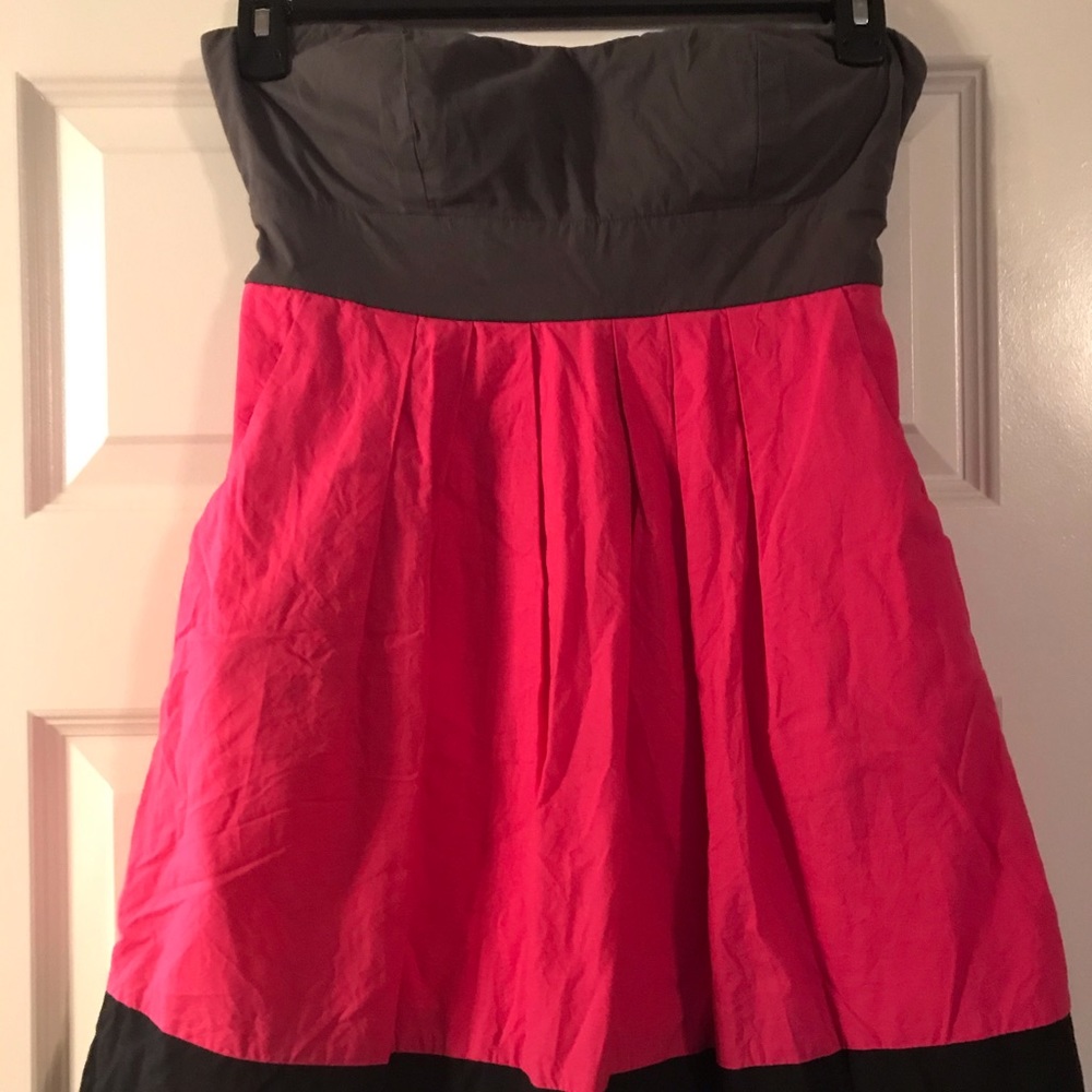 Forever 21 gray and pink strapless dress